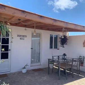 https://apartamento-meria-playa-blanca.in-canary-islands.com